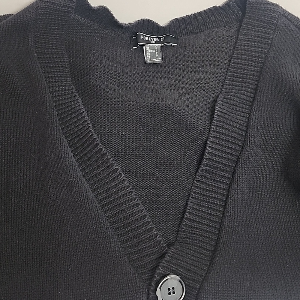 Forever 21 Vintage Mens Black Minimalist Big Button Down Cardigan SzL Handsome - Picture 7 of 10